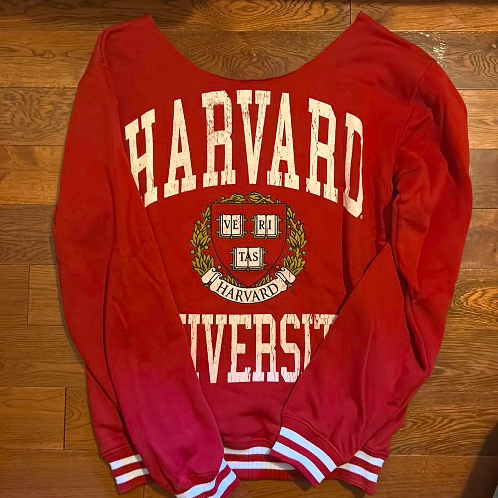 cute Harvard cardigan low neck rise off the shoulder